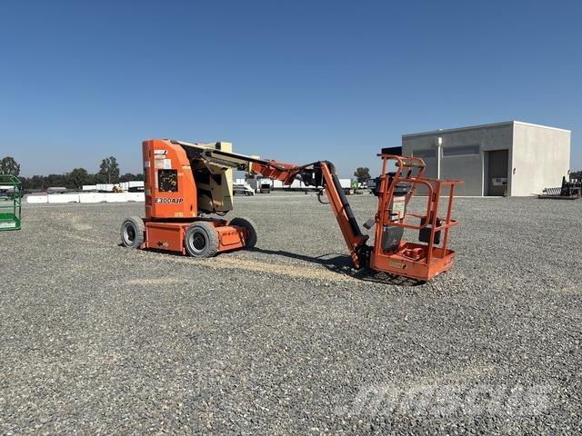 JLG E300AJP Piattaforme a braccio articolato