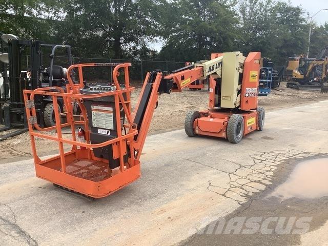 JLG E300AJP Piattaforme a braccio articolato