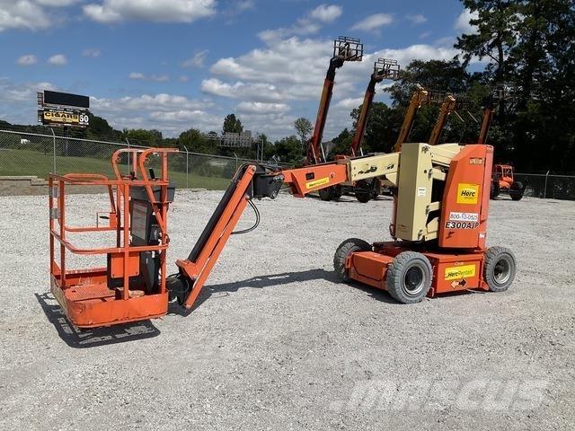 JLG E300AJP Piattaforme a braccio articolato