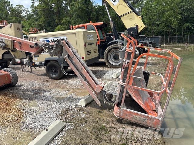 JLG E400AJP Piattaforme a braccio articolato