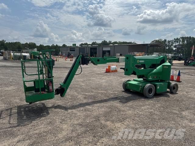 JLG E400AJPN Piattaforme a braccio articolato