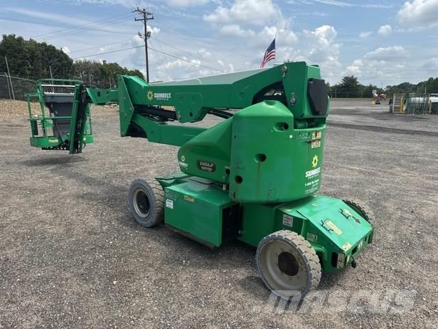 JLG E400AJPN Piattaforme a braccio articolato