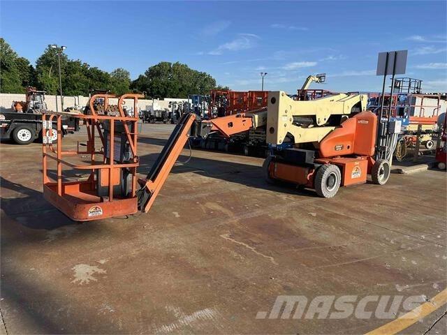 JLG E400AJPN Piattaforme a braccio articolato