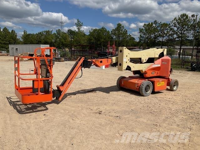 JLG E400AJPN Piattaforme a braccio articolato