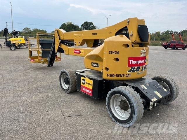 JLG E450AJ Piattaforme a braccio articolato