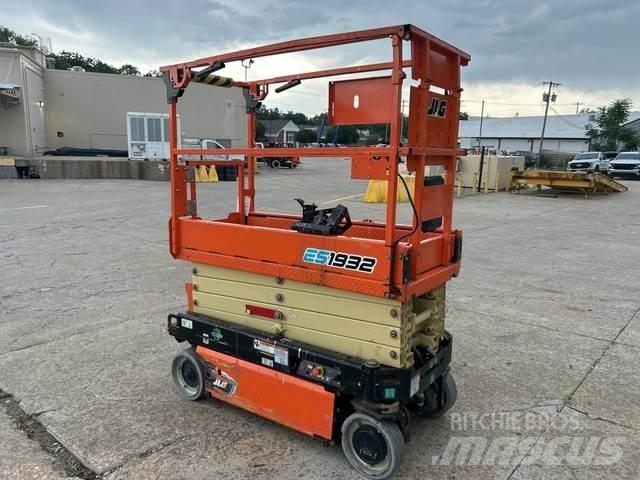 JLG ES1932-LC Piattaforme a pantografo