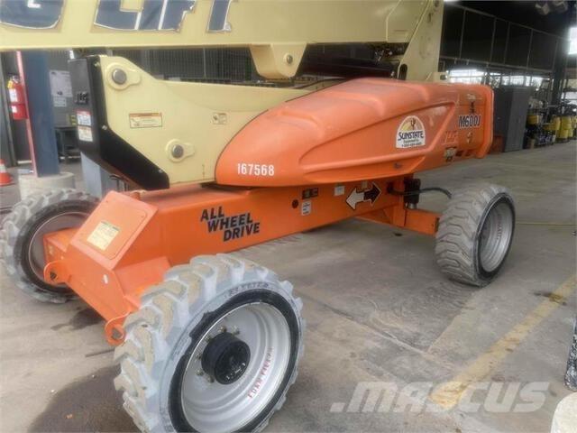 JLG M600J Piattaforme a braccio articolato