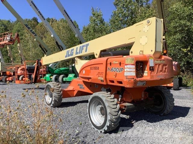 JLG M600JP Piattaforme a braccio telescopico