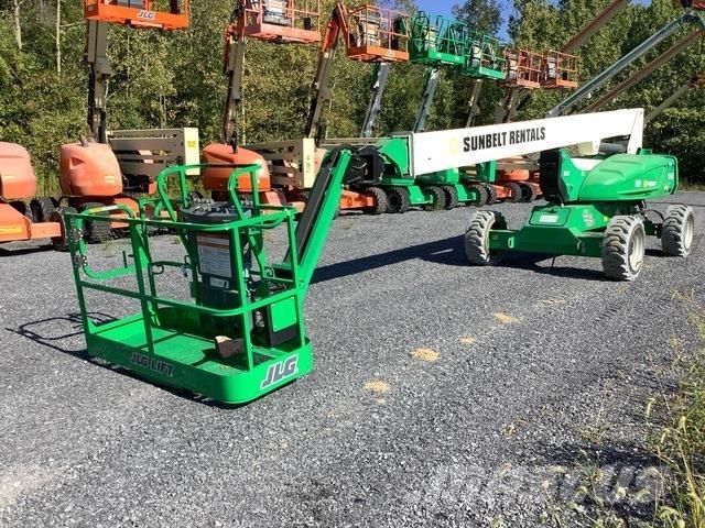 JLG M600JP Piattaforme a braccio telescopico