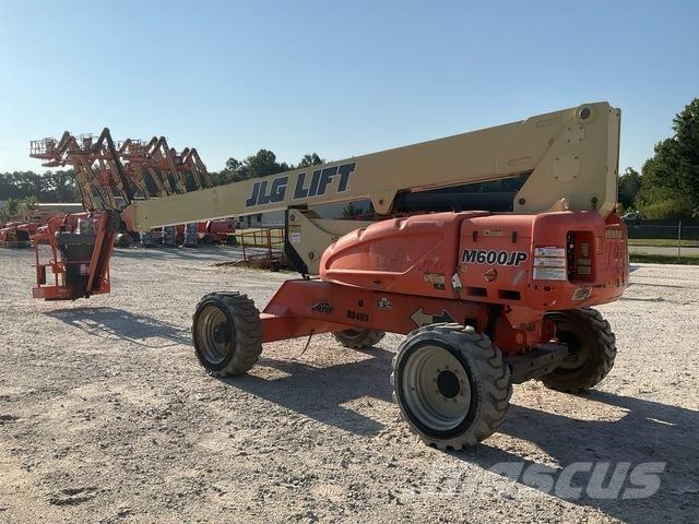 JLG M600JP Piattaforme a braccio telescopico