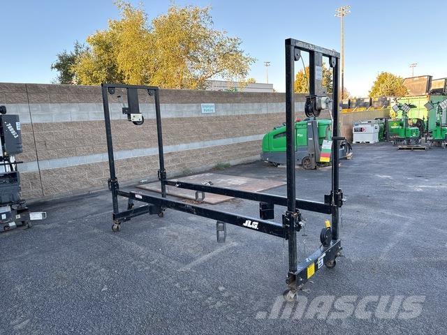 JLG Straddle Costruzioni - Altro