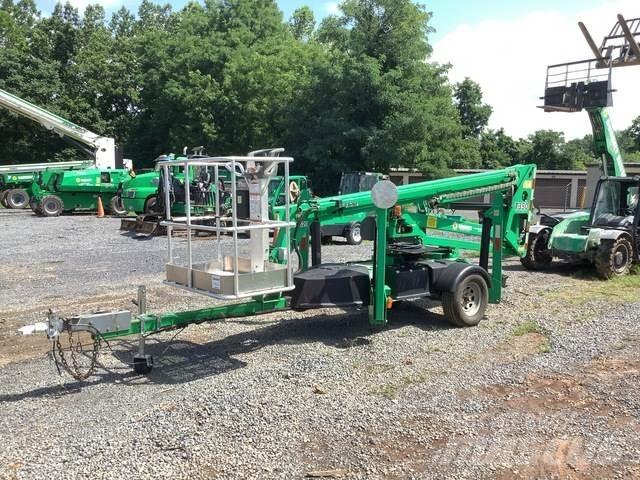 JLG T-350 Piattaforme aeree su rimorchio