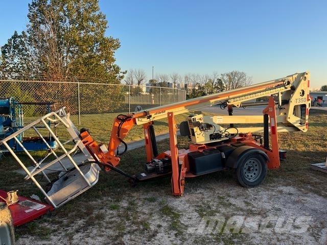 JLG T350 Piattaforme aeree su rimorchio