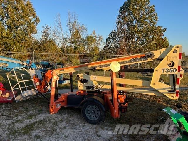 JLG T350 Piattaforme aeree su rimorchio