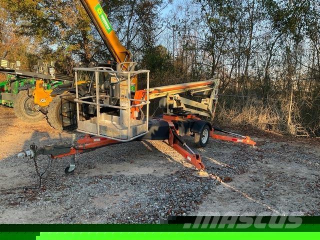 JLG T350 Piattaforme aeree su rimorchio