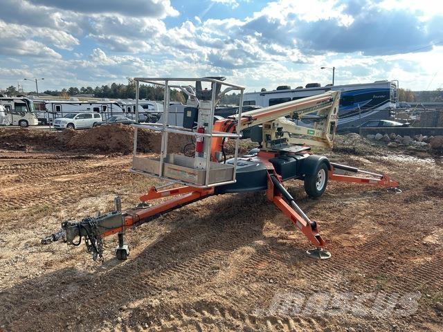 JLG T350 Piattaforme aeree su rimorchio