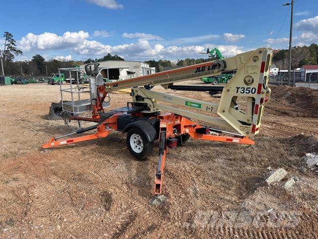 JLG T350 Piattaforme aeree su rimorchio