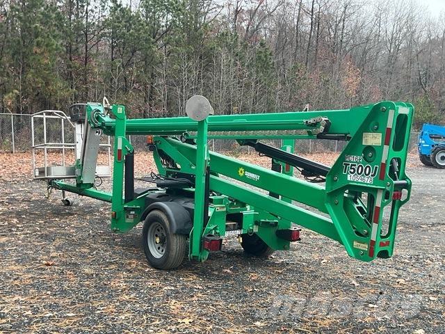 JLG T500J Piattaforme aeree su rimorchio