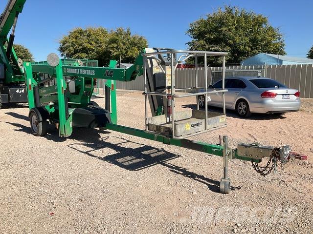 JLG T500J Piattaforme aeree su rimorchio