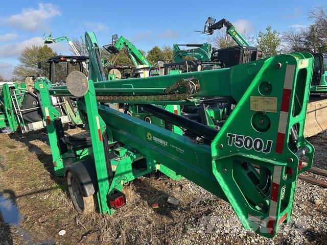 JLG T500J Piattaforme aeree su rimorchio