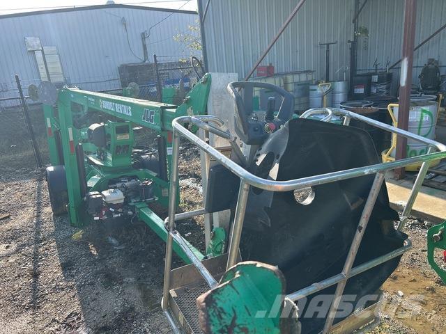 JLG T500J Piattaforme aeree su rimorchio