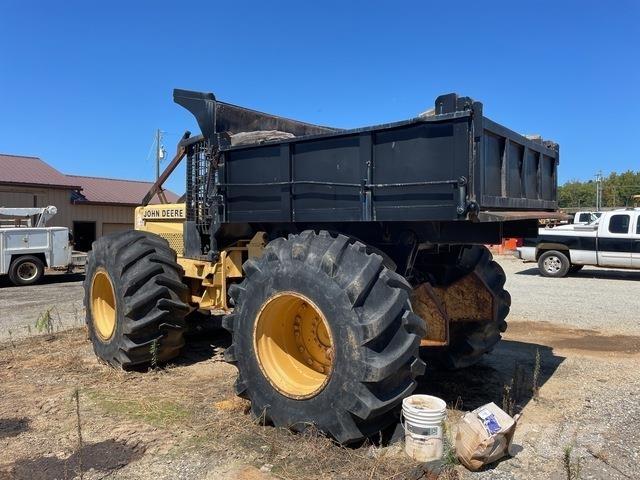John Deere  Dumpers articolati