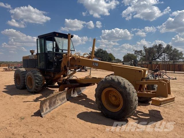 John Deere 770 Motorgraders