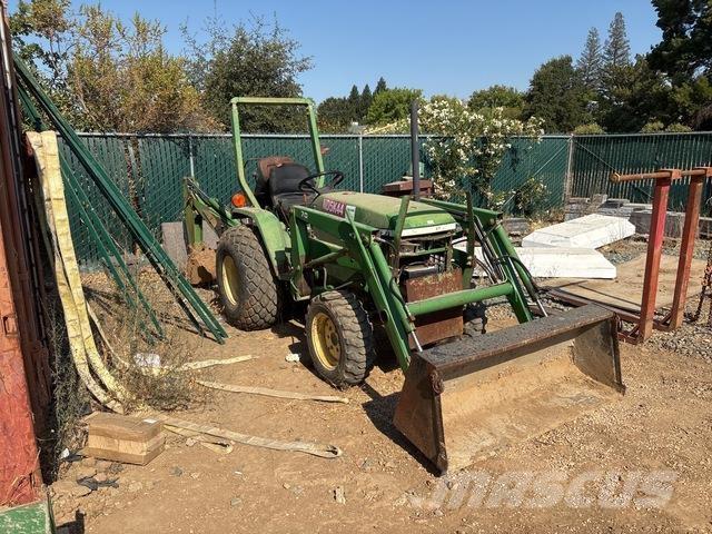 John Deere 790 Trattori compatti