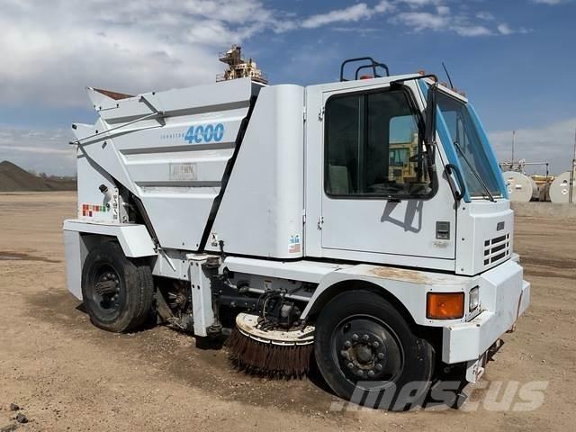Johnston 4000 Autocarro spazzatrice