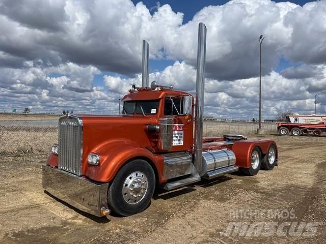 Kenworth 925 Motrici e Trattori Stradali