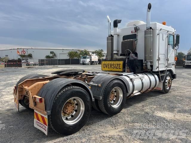 Kenworth K104 Motrici e Trattori Stradali