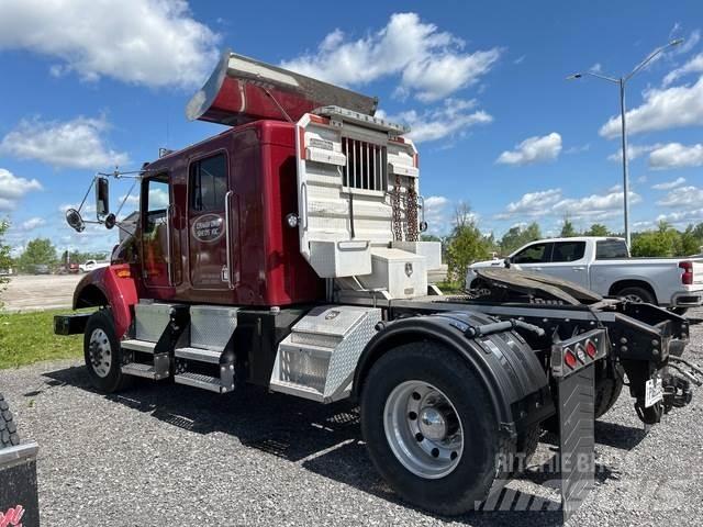 Kenworth T300 Motrici e Trattori Stradali