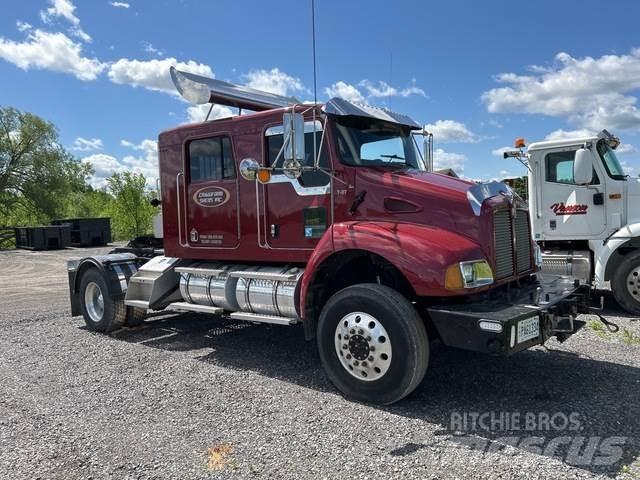Kenworth T300 Motrici e Trattori Stradali