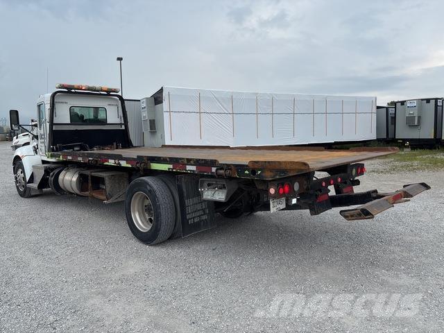 Kenworth T370 Carroattrezzi