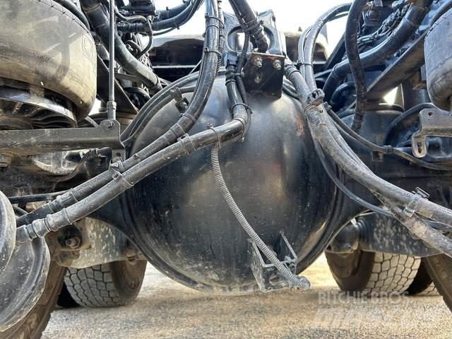 Kenworth T409 Motrici e Trattori Stradali