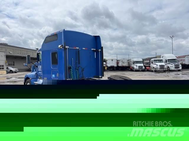 Kenworth T660 Motrici e Trattori Stradali