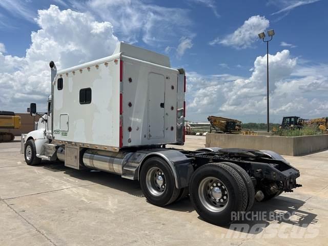 Kenworth T660 Motrici e Trattori Stradali