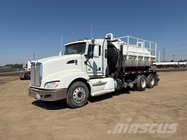 Kenworth T660 Camion autospurgo