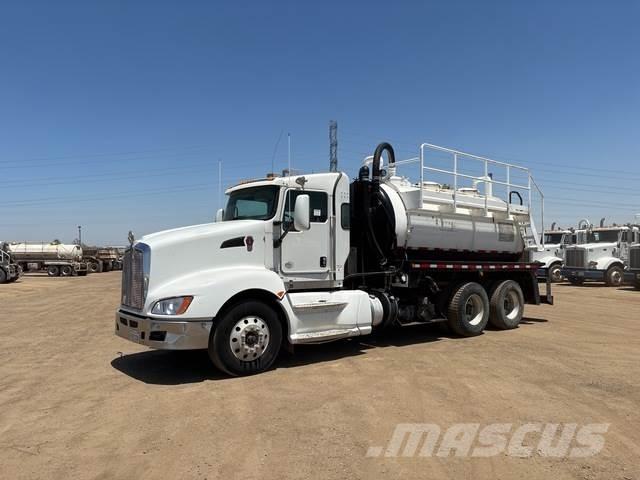 Kenworth T660 Camion autospurgo