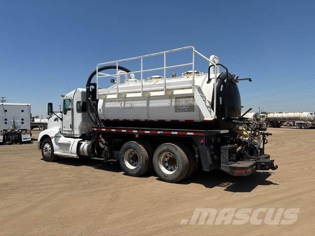 Kenworth T660 Camion autospurgo
