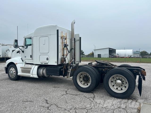 Kenworth T660 Motrici e Trattori Stradali