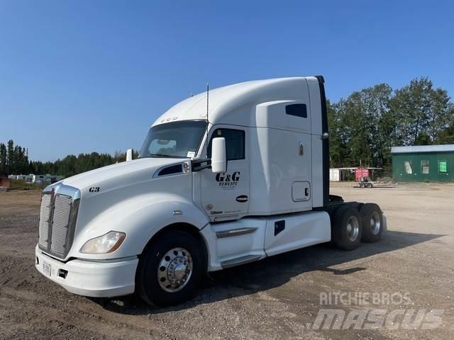 Kenworth T680 Motrici e Trattori Stradali