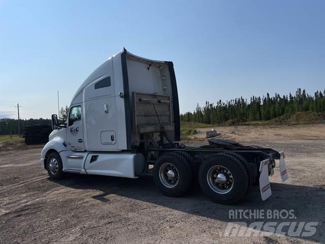 Kenworth T680 Motrici e Trattori Stradali