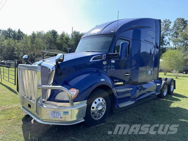 Kenworth T680 Motrici e Trattori Stradali