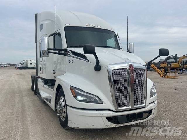Kenworth T680 Motrici e Trattori Stradali