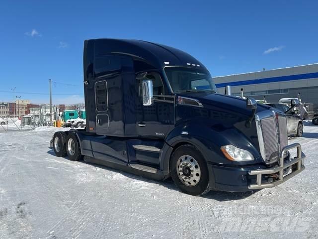 Kenworth T680 Motrici e Trattori Stradali
