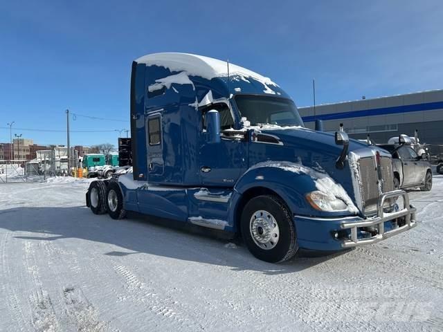 Kenworth T680 Motrici e Trattori Stradali