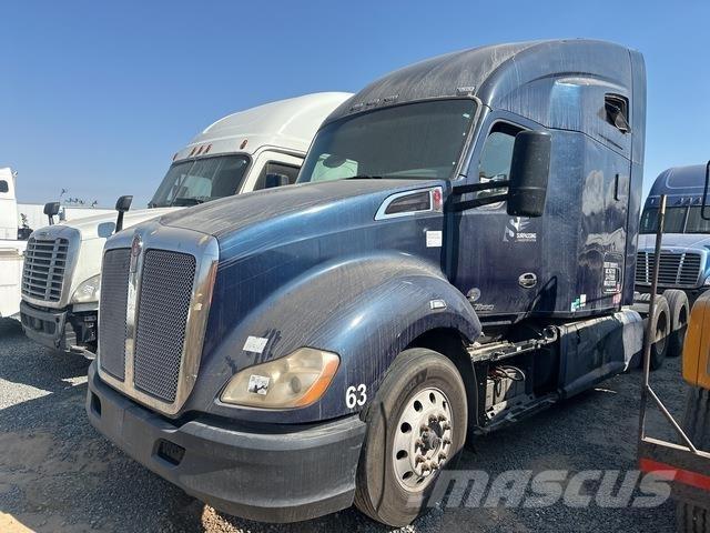 Kenworth T680 Motrici e Trattori Stradali