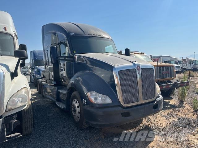 Kenworth T680 Motrici e Trattori Stradali