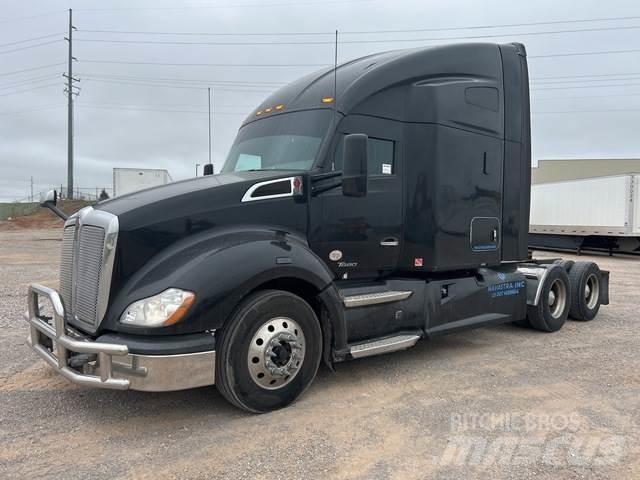 Kenworth T680 Motrici e Trattori Stradali